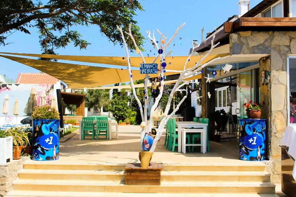 Kemanci Suites Restaurant & Beach