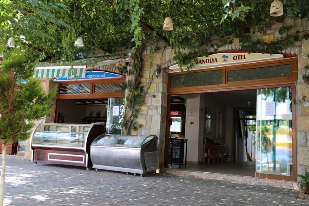 Manolya Hotel