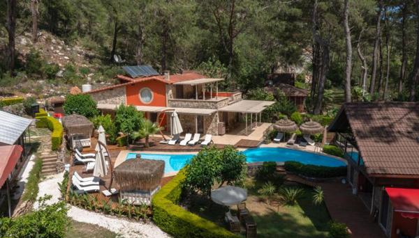 Zümrüt Çıralı Boutique Hotel