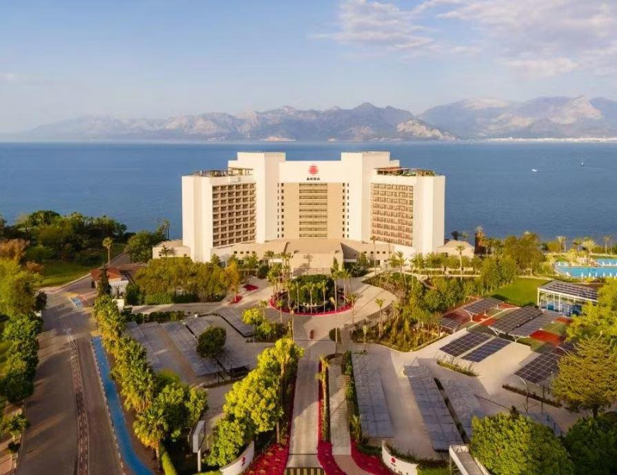 Akra Hotel