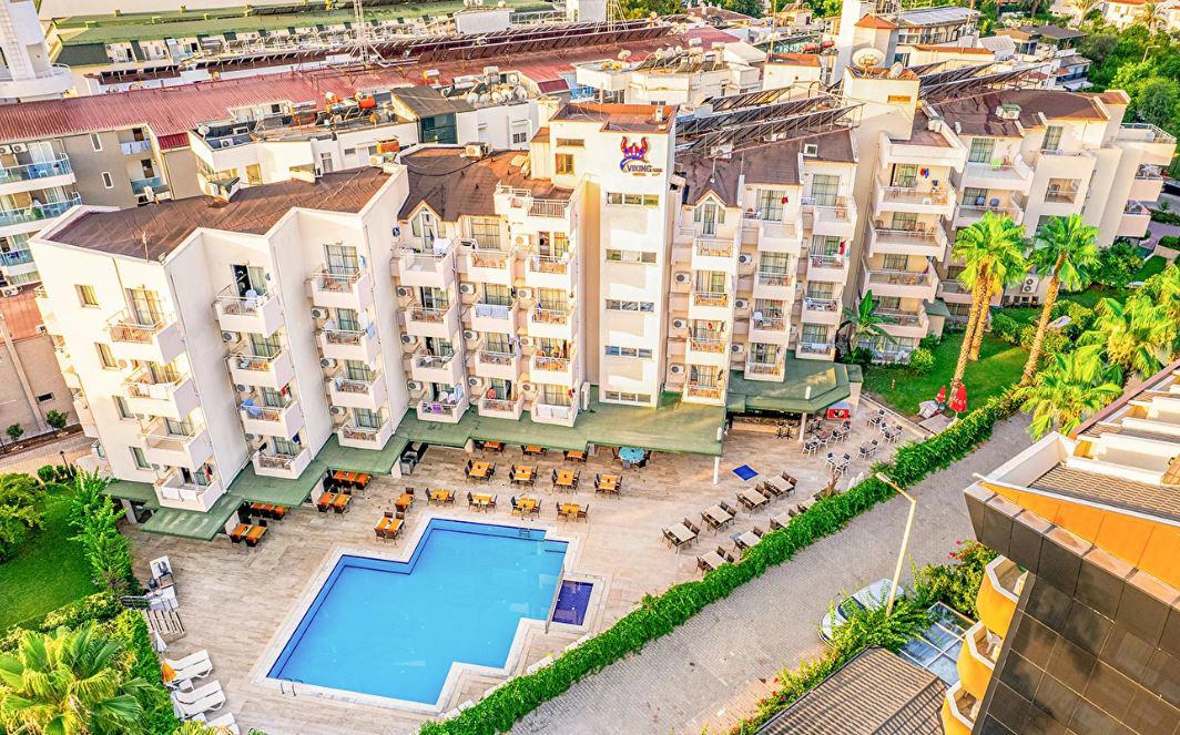 Viking Nona Beach Hotel
