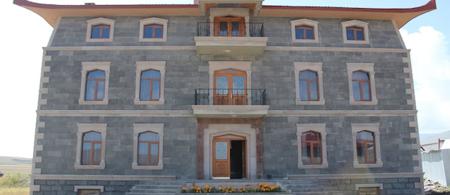 Çıldır Gölü Konağı