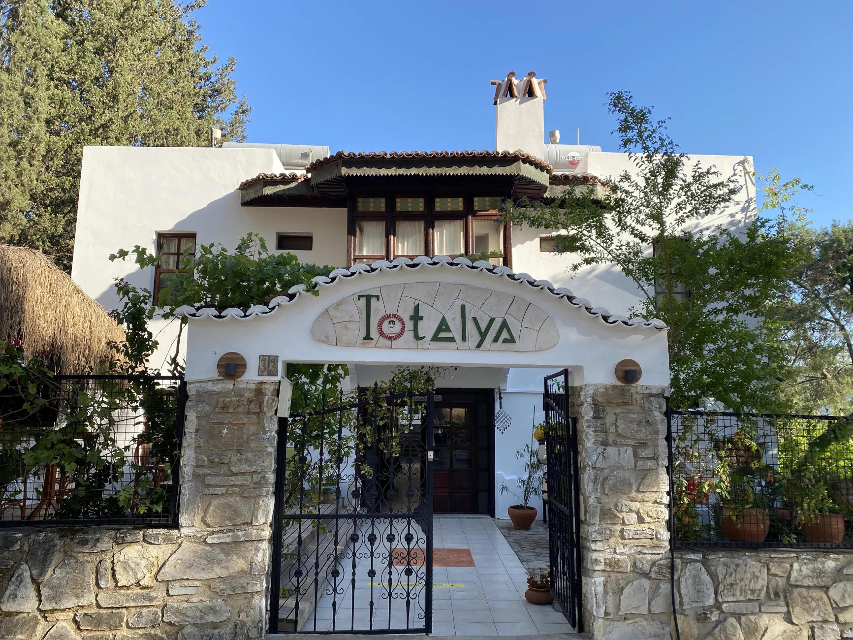 Totelya Hotel