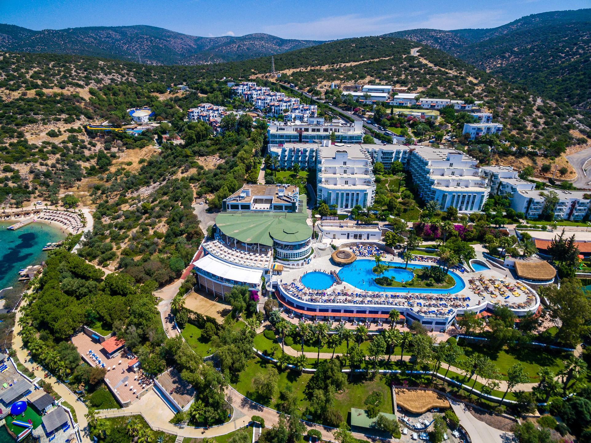 Bodrum Holiday Resort & Spa