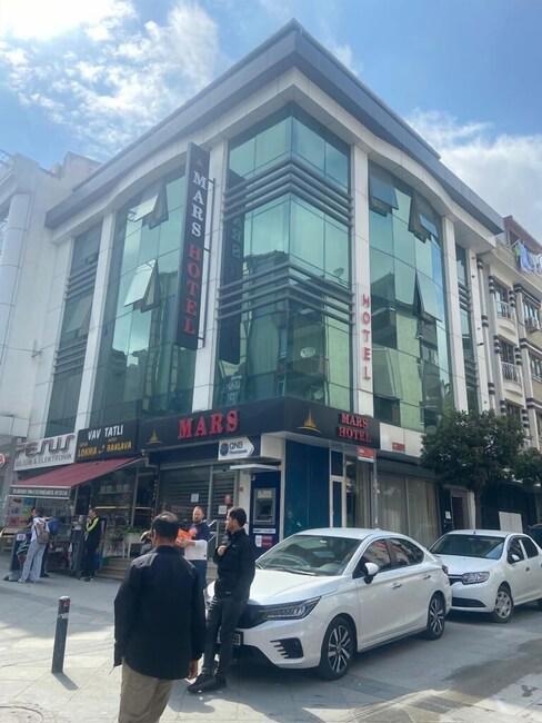 Mars Hotel