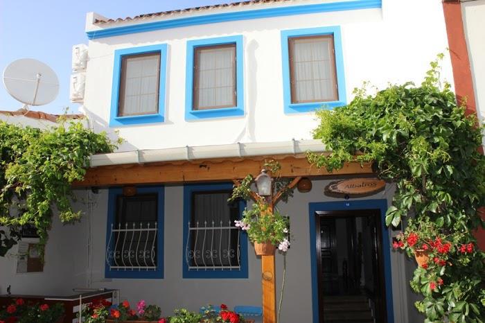Albatros Hotel