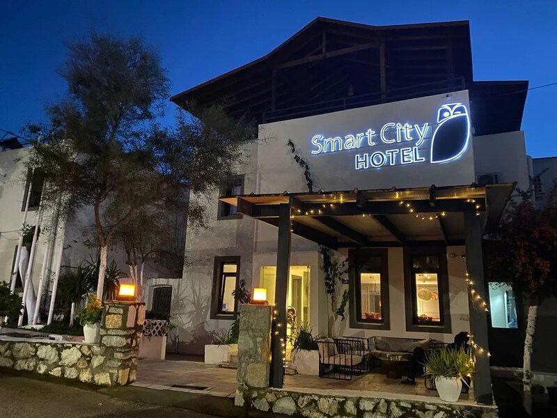 Smart City Hotel