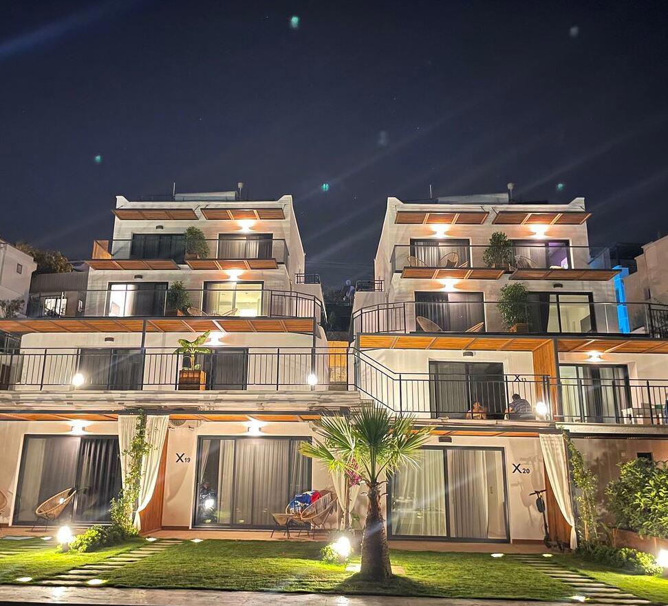 Nixie Hotel - Beach +14 Adult Only