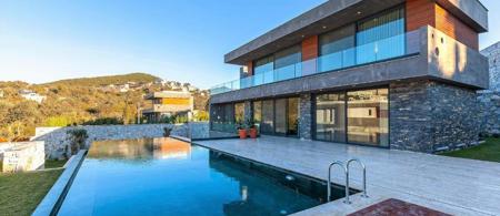 7 Deluxe Villas