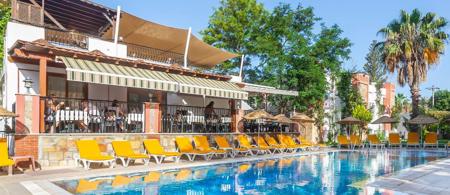 Kriss Hotel