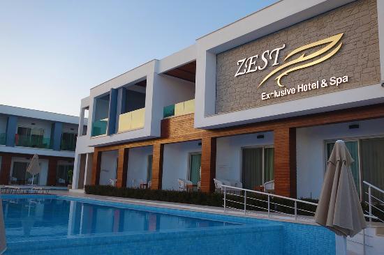 Zest Exclusive Hotel & Spa