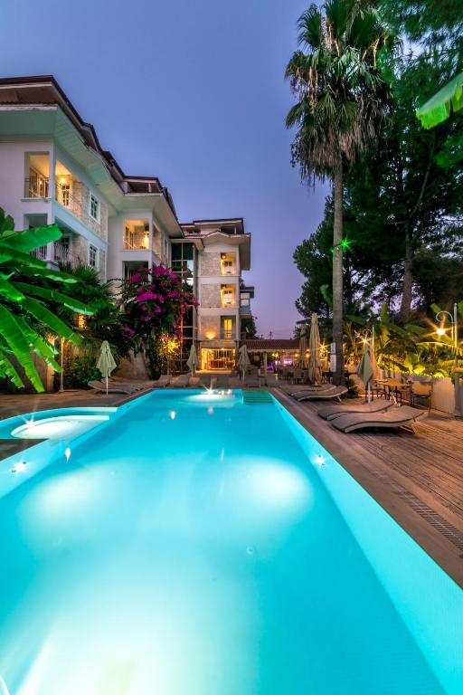 Petunya Konak Butik Otel