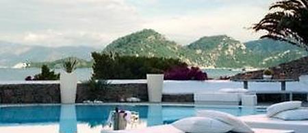 Casa Blanca Hotel