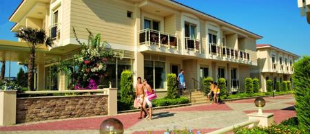 Kamer Suites & Hotel