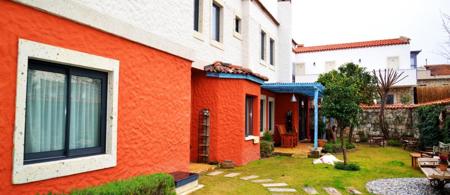 Alaçatı Suites