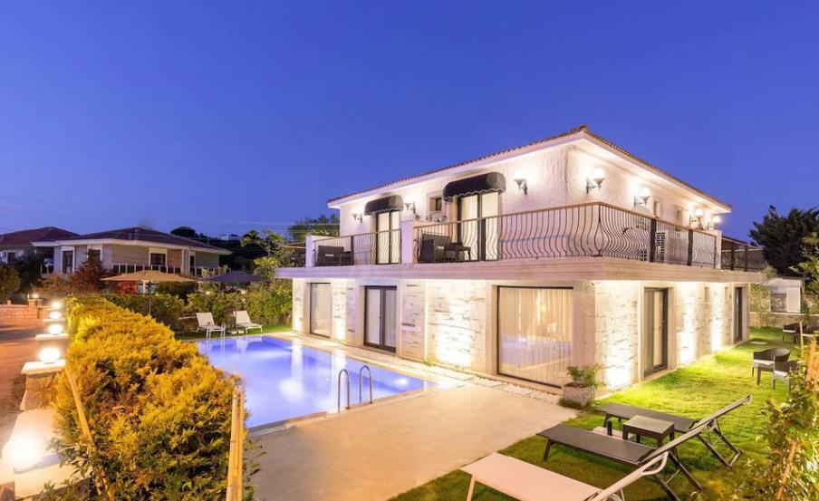 Panjur Hotel Çeşme