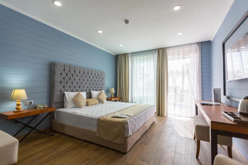 Risus Beach Resort Hotel