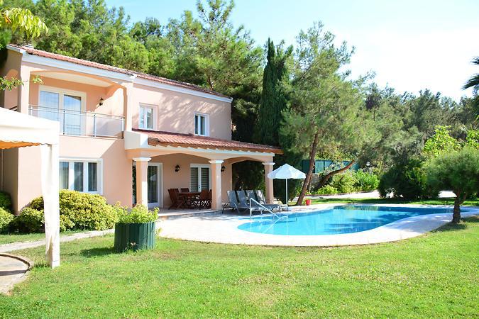 Pine Club Boutique Hotel & Spa