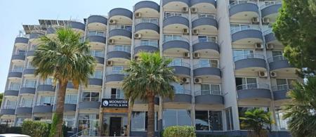 Moonstar Hotel