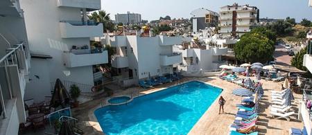 Ponz Hotel