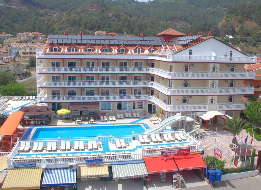 Musti's Royal Plaza Hotel