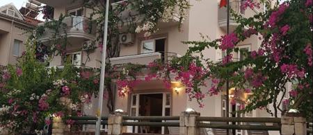 Selenya Apart Hotel