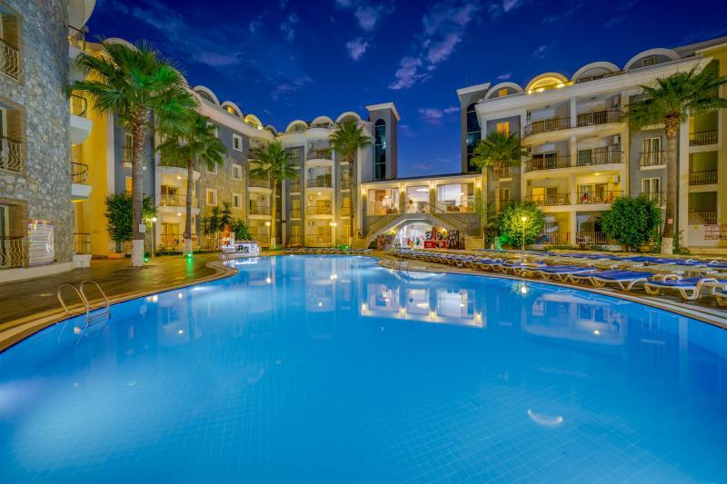 Alenz Hotel Apartments