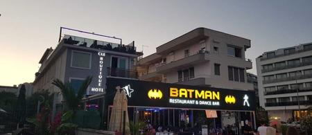 Cle Beach & Boutique