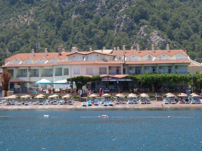Zeybek Beach Hotel