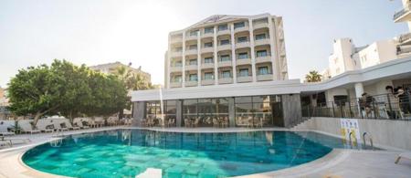Premier Nergis Beach Hotel