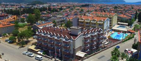Comet Hotel & Resort