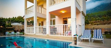 Villa Angel Devine Gold