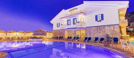 Monta Verde Hotels & Villas