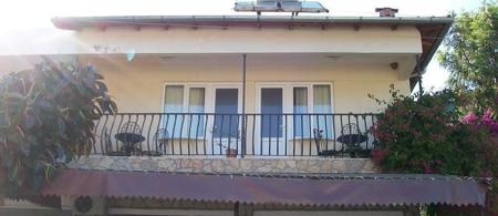 Sevgi Apart