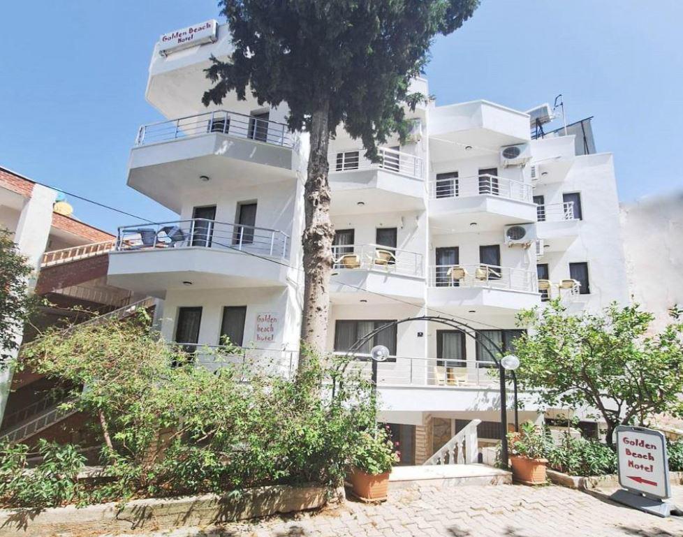 Golden Beach Hotel