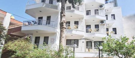 Golden Beach Hotel