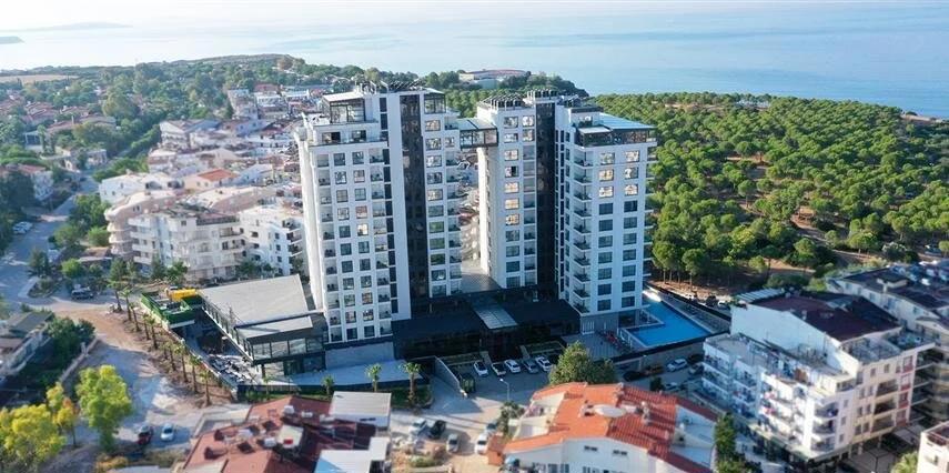 Maril Beach & Spa Hotel