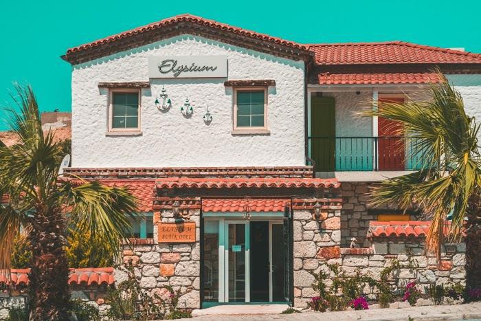 Elysium Boutique Hotel