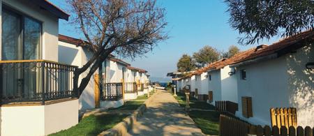 Maya Bistro Hotel Beach