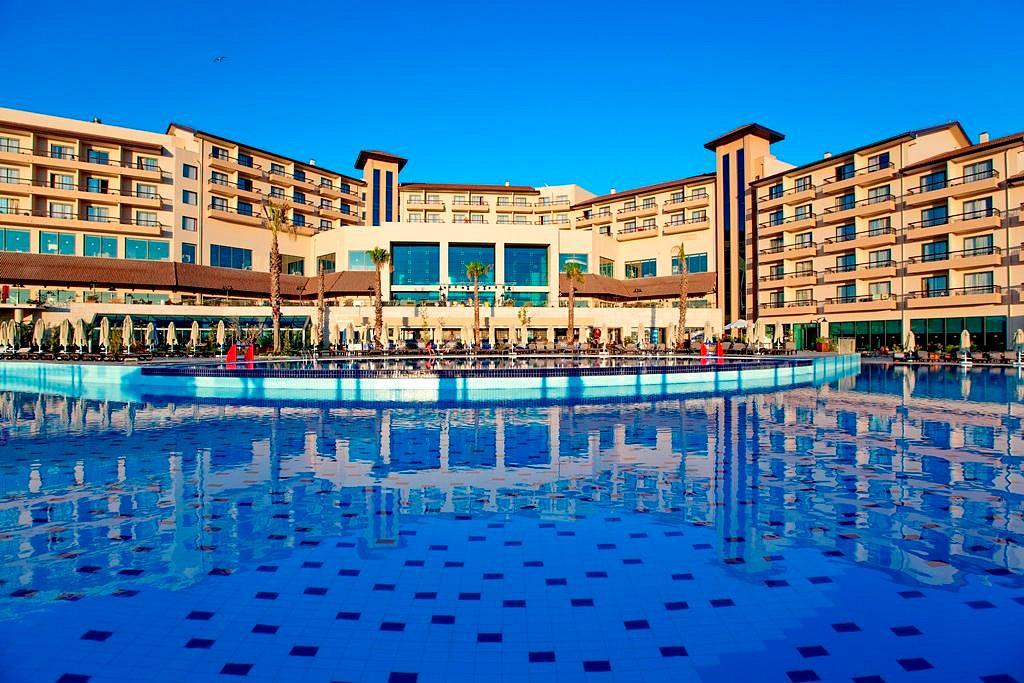 Royal Teos Thermal Resort Clinic & SPA