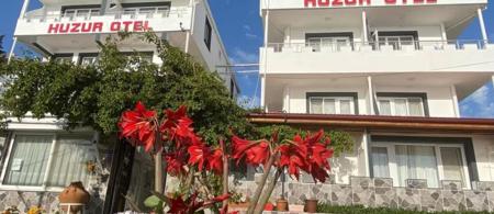 Huzur Hotel