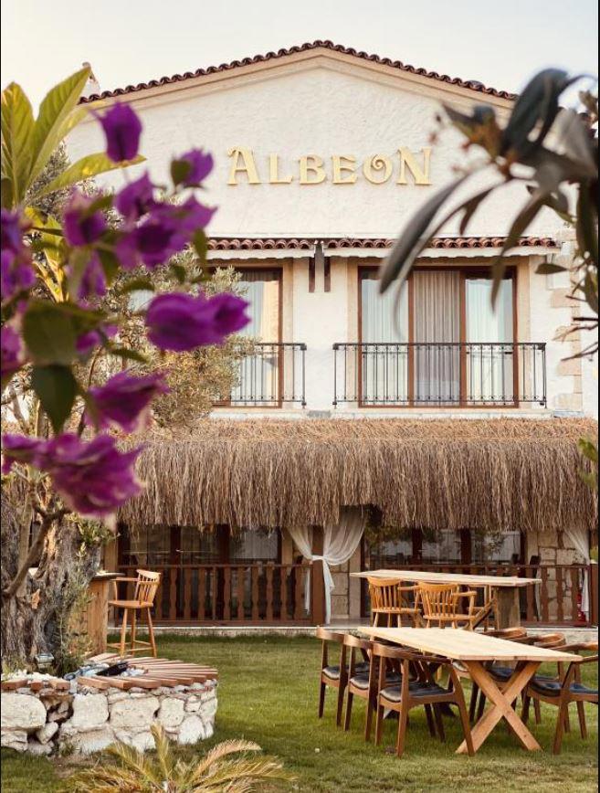 Albeon Butik Otel Alaçatı
