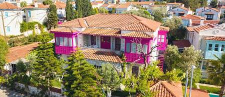 Aisem By Hire Alaçatı