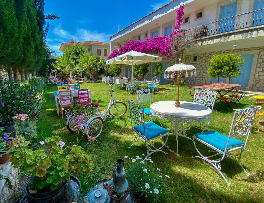 Alasonya Otel Alaçatı by Lamira