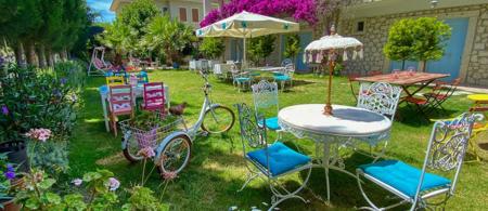 Alasonya Otel Alaçatı by Lamira