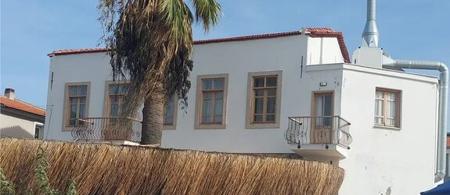 Pürhayal Çeşme