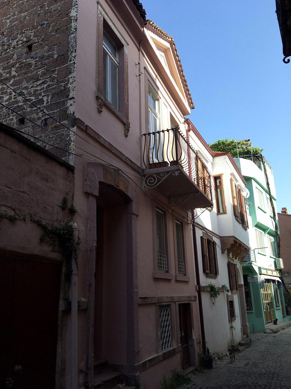 Ayvalık 1881 Pansiyon