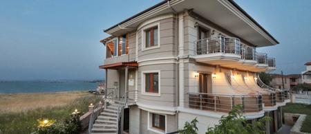 Cunda Demir Hotel