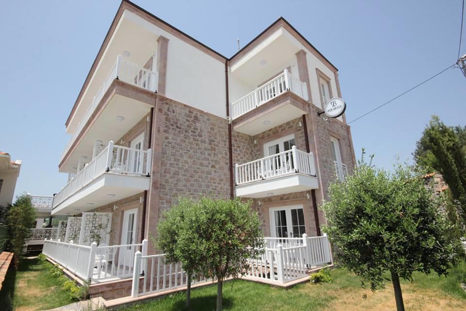 Pur Beyaz Otel