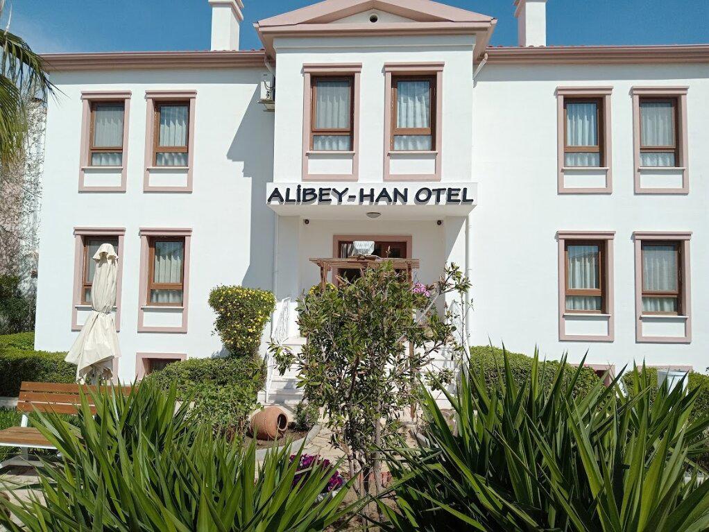 Cunda Alibey Han Otel
